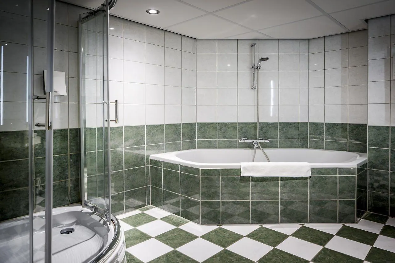 ****  Leonardo Hotel Eindhoven City Center Former Crown Hotel Países Baixos